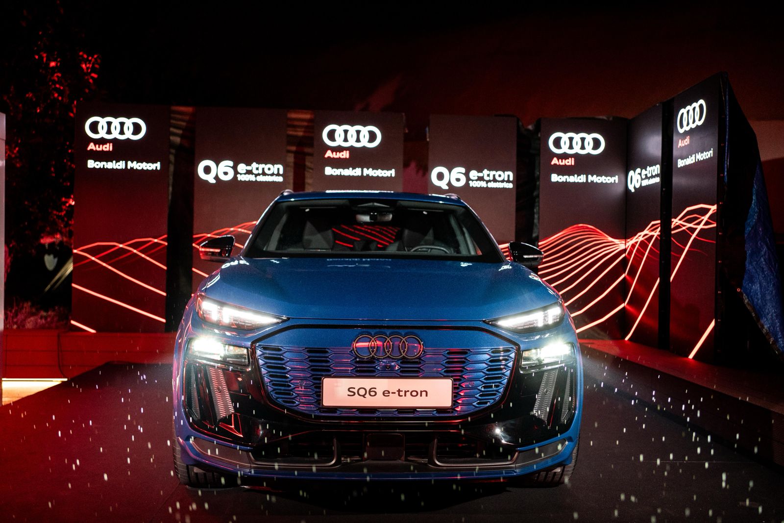 Presentata a Bergamo la nuova Audi Q6 e-tron