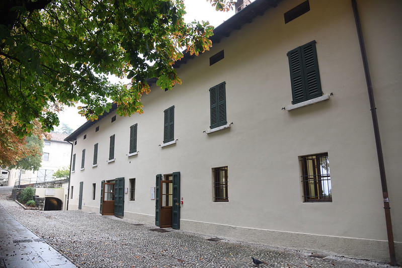 Apre Palazzina Ufficiali in Castello